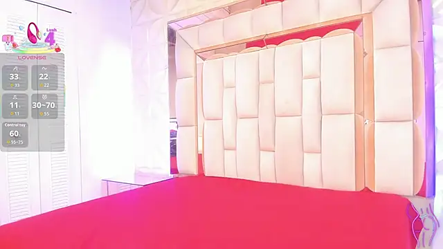 Sarah Adamss online show from 17, 11, 2025