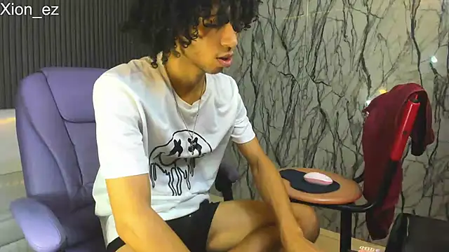 Snapshot of xion_ez chatting on 20, 5, 2026 xion ez online show from 20, 5, 2026