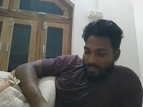 Raw12499 online show from 26, 11, 2025