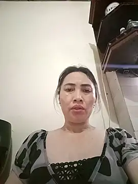 Lazzikaka online show from 4, 10, 2025