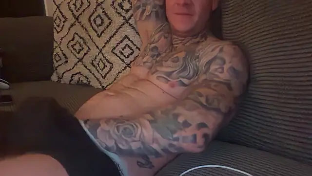 TeasySam online show from 13, 10, 2025