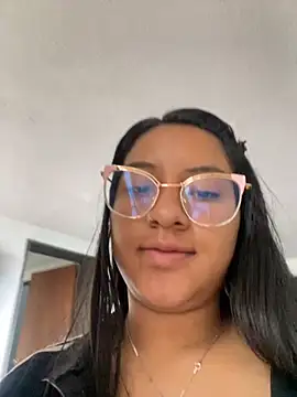 MelodyPink  online show from 5, 10, 2025