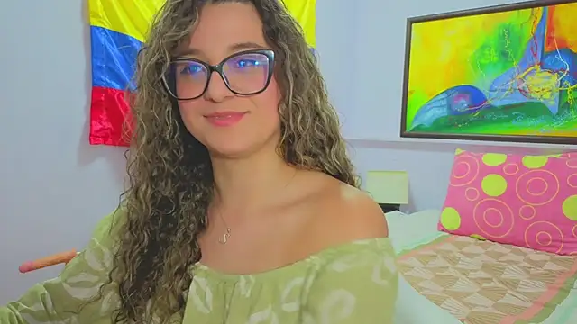 Snapshot of katiaa_lovv chatting on 10, 7, 2026 katiaa lovv online show from 10, 7, 2026