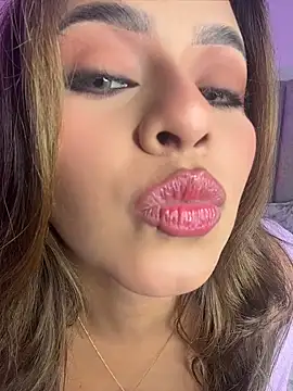 Snapshot of itsdanividarte chatting on 30, 5, 2026 itsdanividarte online show from 30, 5, 2026
