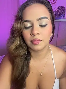 Snapshot of itsdanividarte chatting on 28, 5, 2026 itsdanividarte online show from 28, 5, 2026