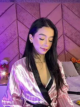 ChloeRosses online show from 9, 5, 2026