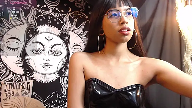 Bria  Kay online show from 25, 9, 2025
