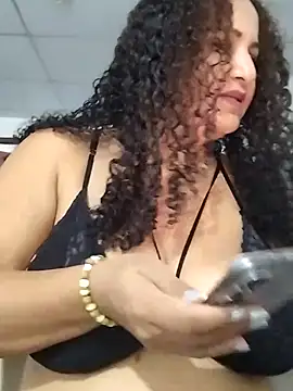 MEYBELLATINA online show from 21, 10, 2025