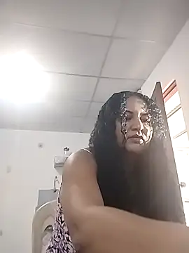 MEYBELLATINA online show from 14, 2, 2026