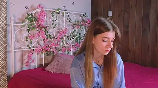 TawanaWalleck online show from 7, 10, 2025