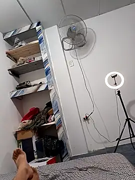 ANTHONYHOTT69 online show from 7, 10, 2025