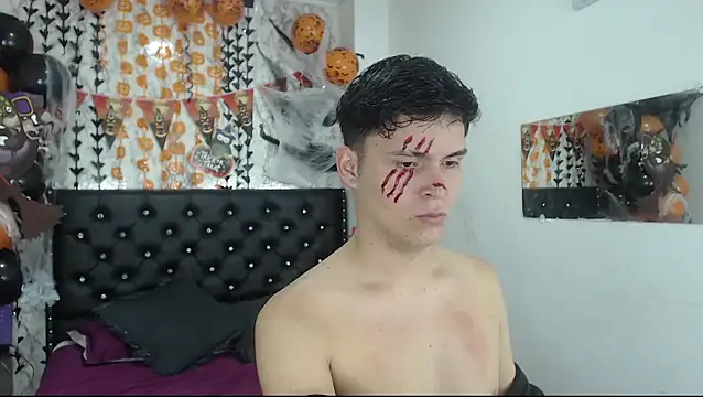 Aaron Foxxx online show from 18, 10, 2025