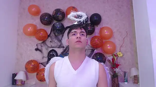 Aaron Foxxx online show from 31, 10, 2025