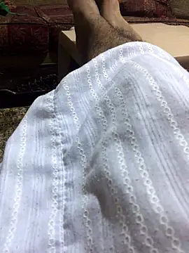 Yassesexy online show from 7, 10, 2025