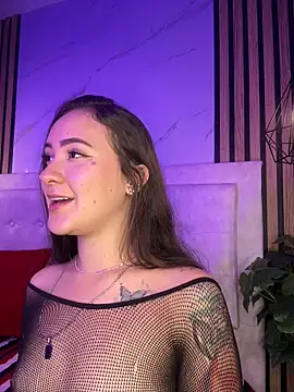 Honey noir online show from 10, 3, 2026