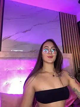 Honey noir online show from 2, 12, 2025