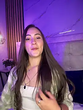 Honey noir online show from 27, 2, 2026