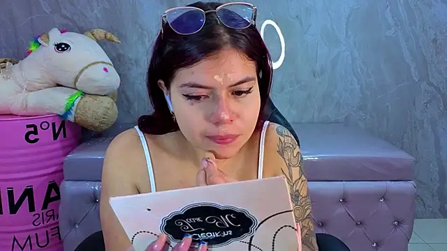 draviana a  online show from 7, 3, 2026