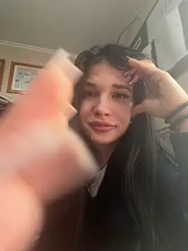 Snapshot of Alina_XXXX_ chatting on 16, 2, 2026 Alina XXXX online show from 16, 2, 2026