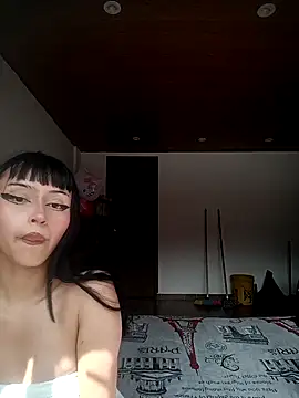babyhannya online show from 7, 11, 2025