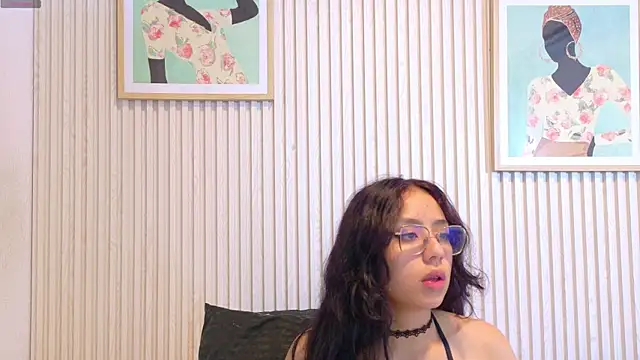 Abrilmirren online show from 18, 4, 2026