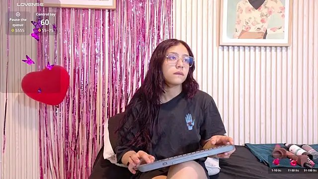 Abrilmirren online show from 19, 2, 2026