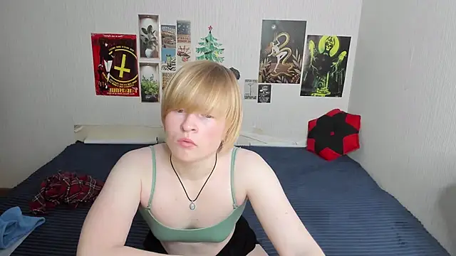 Cattie w  online show from 28, 3, 2026