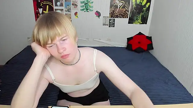 Snapshot of Cattie_w_ chatting on 9, 6, 2026 Cattie w online show from 9, 6, 2026