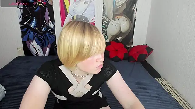 Snapshot of Cattie_w_ chatting on 28, 10, 2025 Cattie w online show from 28, 10, 2025