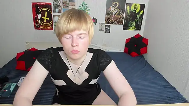 Snapshot of Cattie_w_ chatting on 7, 5, 2026 Cattie w online show from 7, 5, 2026