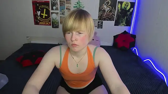 Cattie w  online show from 16, 2, 2026