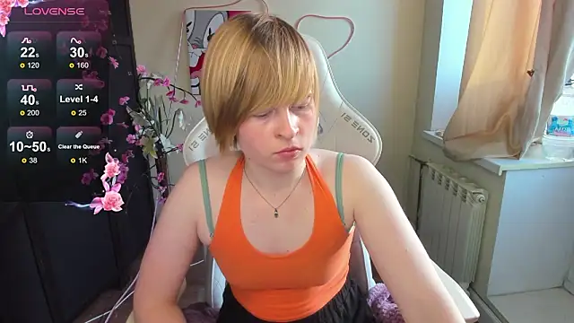 Cattie w  online show from 25, 3, 2026