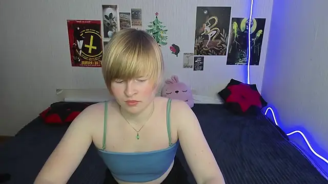 Cattie w  online show from 17, 2, 2026