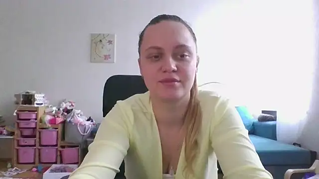 Cynoraye online show from 5, 3, 2026