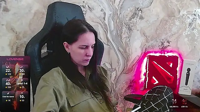 Irwi Tomboy online show from 20, 4, 2026