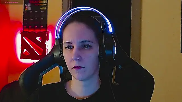 Irwi Tomboy online show from 15, 2, 2026