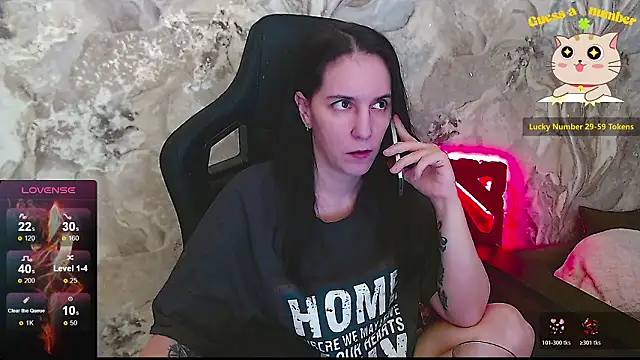 Irwi Tomboy online show from 13, 3, 2026