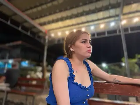LaylaBurikat online show from 26, 9, 2025