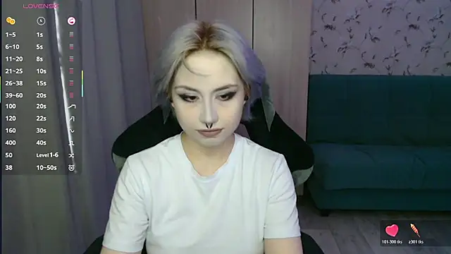 Snapshot of LeisaHopperstad chatting on 25, 7, 2026 LeisaHopperstad online show from 25, 7, 2026