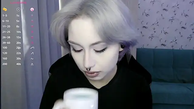 Snapshot of LeisaHopperstad chatting on 22, 6, 2026 LeisaHopperstad online show from 22, 6, 2026