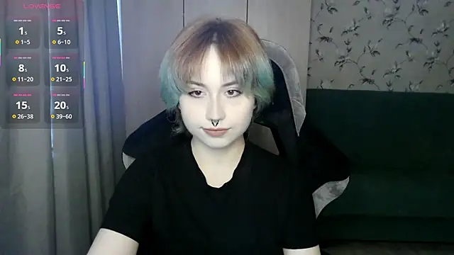 Snapshot of LeisaHopperstad chatting on 18, 5, 2026 LeisaHopperstad online show from 18, 5, 2026