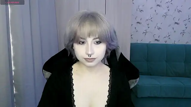 Snapshot of LeisaHopperstad chatting on 2, 6, 2026 LeisaHopperstad online show from 2, 6, 2026