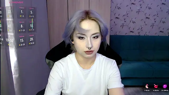 Snapshot of LeisaHopperstad chatting on 23, 7, 2026 LeisaHopperstad online show from 23, 7, 2026