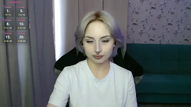 Snapshot of LeisaHopperstad chatting on 20, 7, 2026 LeisaHopperstad online show from 20, 7, 2026