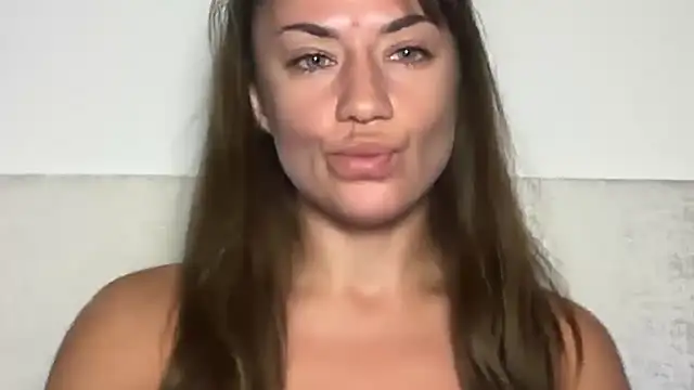 Roriann online show from 3, 3, 2026