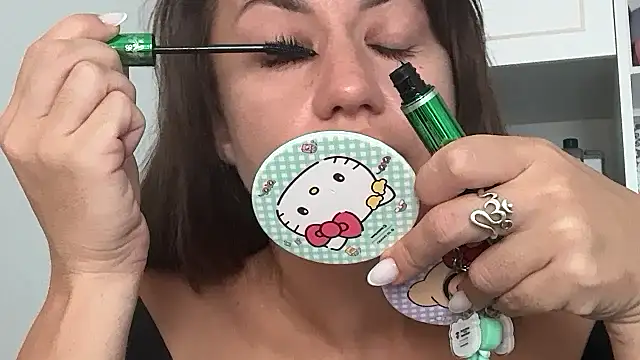 Roriann online show from 3, 2, 2026