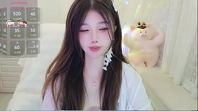 Snapshot of Coco-Di chatting on 16, 5, 2026 Coco-Di online show from 16, 5, 2026