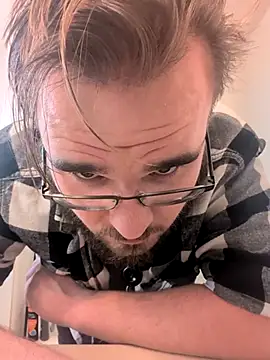 bear8t online show from 3, 11, 2025