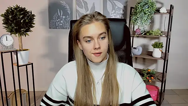 JuneWoods online show from 11, 10, 2025