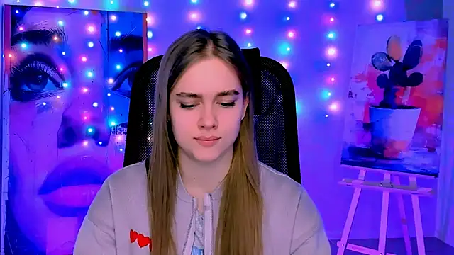 JuneWoods online show from 12, 1, 2026